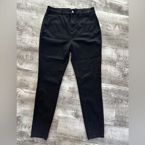 Black skinny jeans